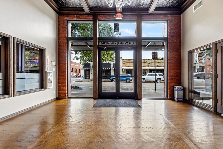 More Photos Of 119 W Virginia St, McKinney Loft Creative Space For Lease