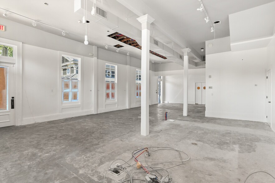 More Photos Of 2401 Saint Claude Ave, New Orleans Storefront Retail Residential For Sale