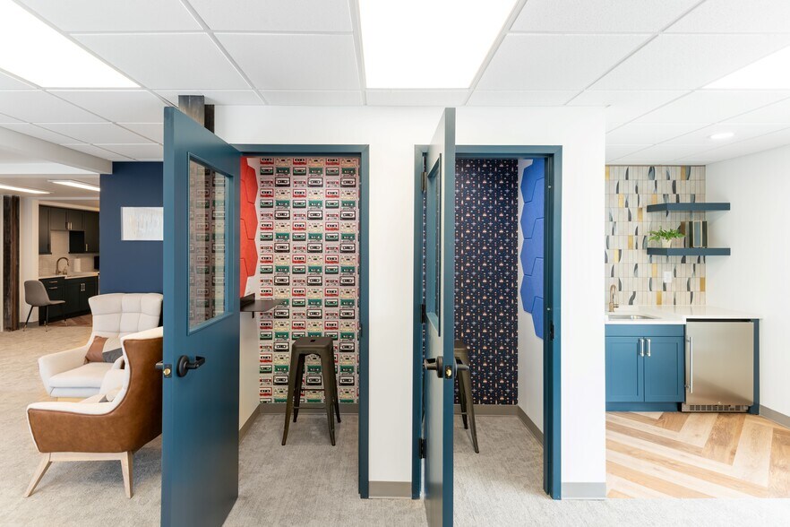 More Photos Of 4045 S Broadway, Englewood Coworking Space