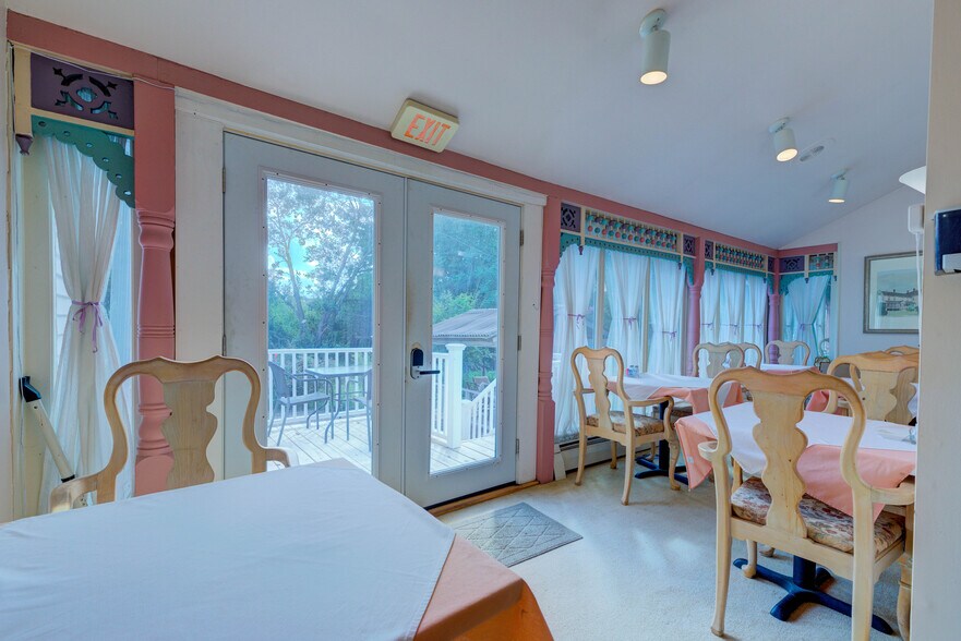 More Photos Of 4188 Nelson Rd, New Church Hotel For Sale