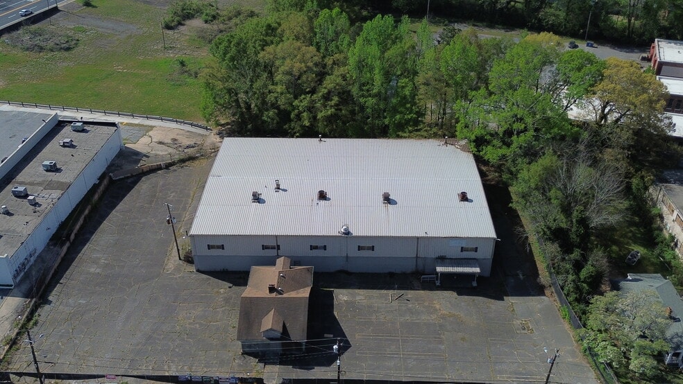 More Photos Of 1290 Knotts Ave, East Point Theater Concert Hall For Sale