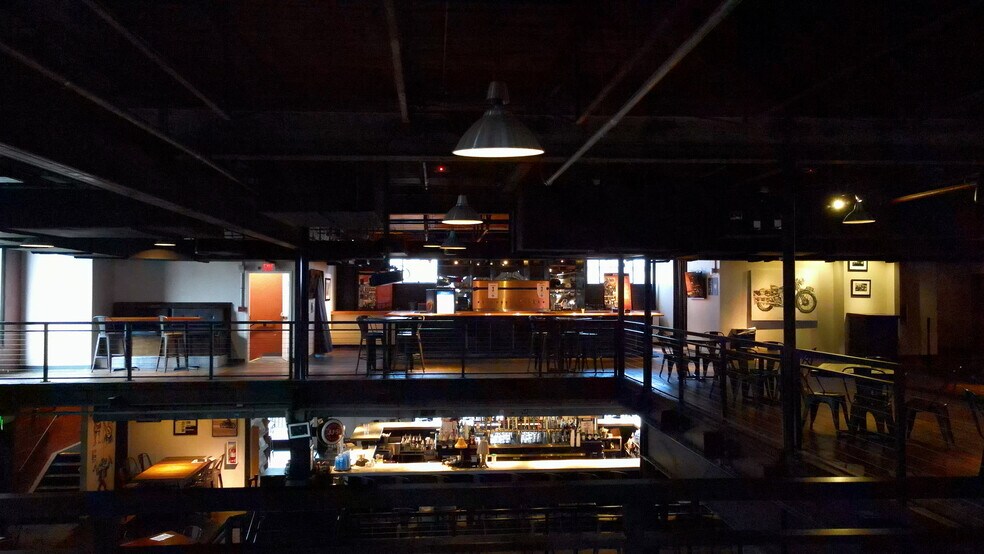 More Photos Of 100 W Livingston St, Orlando Restaurant For Lease