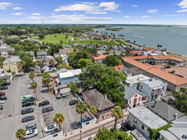 More Photos Of 22 Hypolita St, Saint Augustine Restaurant For Sale