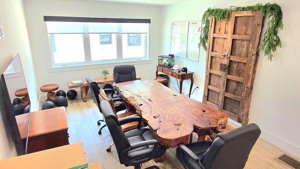 More Photos Of , Bradenton Office For Sale
