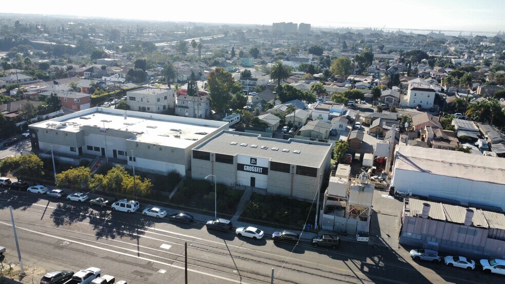 Primary Photo Of 3167 Commercial St, San Diego Warehouse For Sale