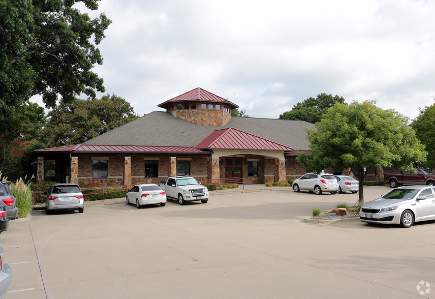 Primary Photo Of 6190 Virginia Pky, McKinney Medical For Lease