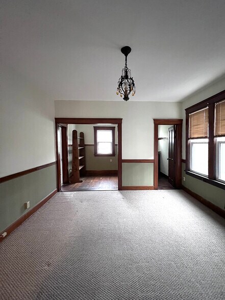 More Photos Of 1947-1949 Coltman Rd, Cleveland Apartments For Sale
