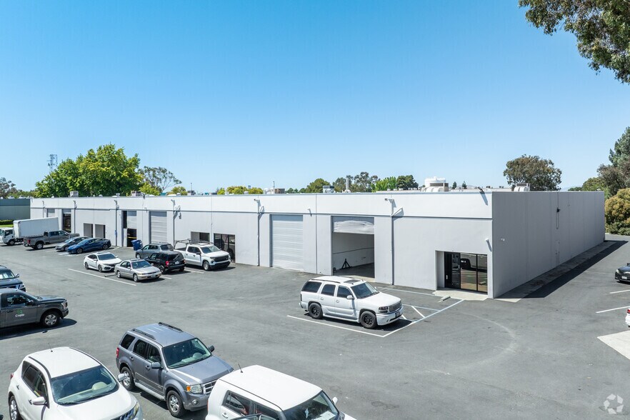 More Photos Of 4085 Nelson Ave, Concord Unknown For Lease