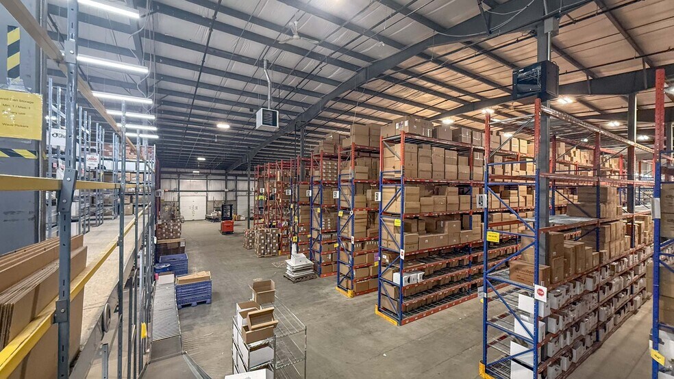 More Photos Of 8175 Dallas Dr, Kamloops Warehouse For Lease