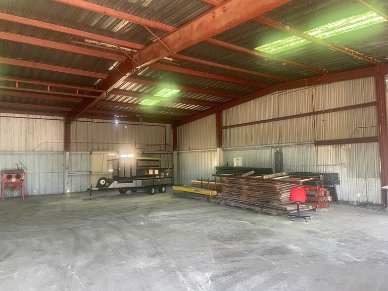 More Photos Of 1405 Industrial Pky W, Hayward Warehouse For Lease