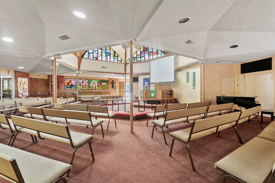 More Photos Of 7070 Palm Ave, Highland Specialty For Sale