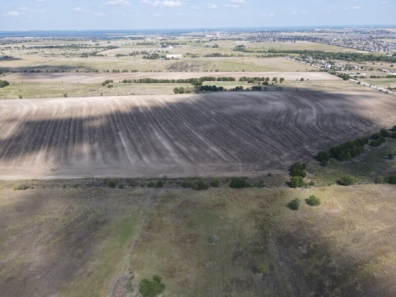 More Photos Of 601 County Road 375, Jarrell Land For Sale