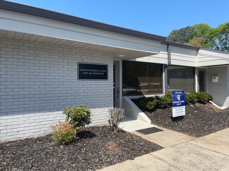 Primary Photo Of 600 Houze Way, Roswell Office Residential For Lease