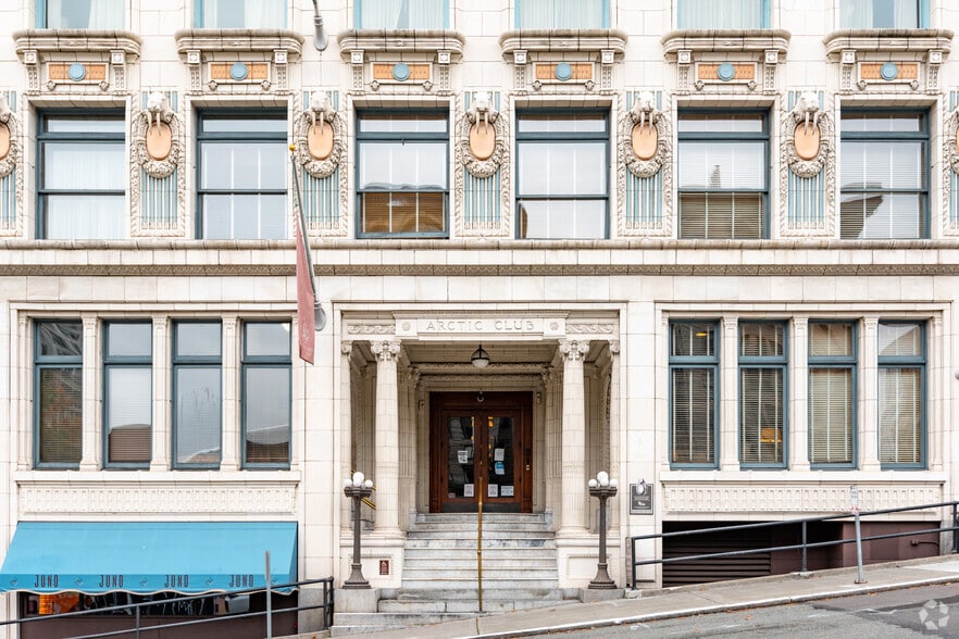 More Photos Of 700 3rd Ave, Seattle Hotel For Lease