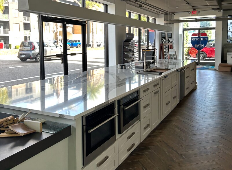 More Photos Of 62 W Colonial Dr, Orlando Apartments For Sale