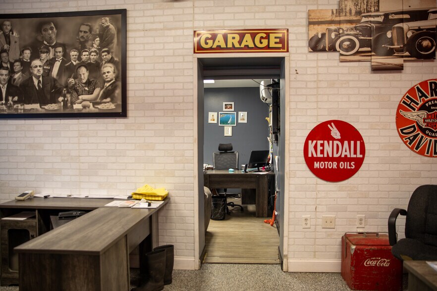 More Photos Of 2098 Bay Rd, Milford Industrial For Sale