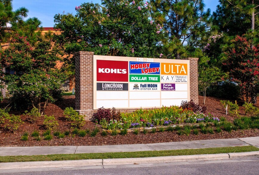 More Photos Of 144 Brucewood Rd, Southern Pines General Retail For Lease