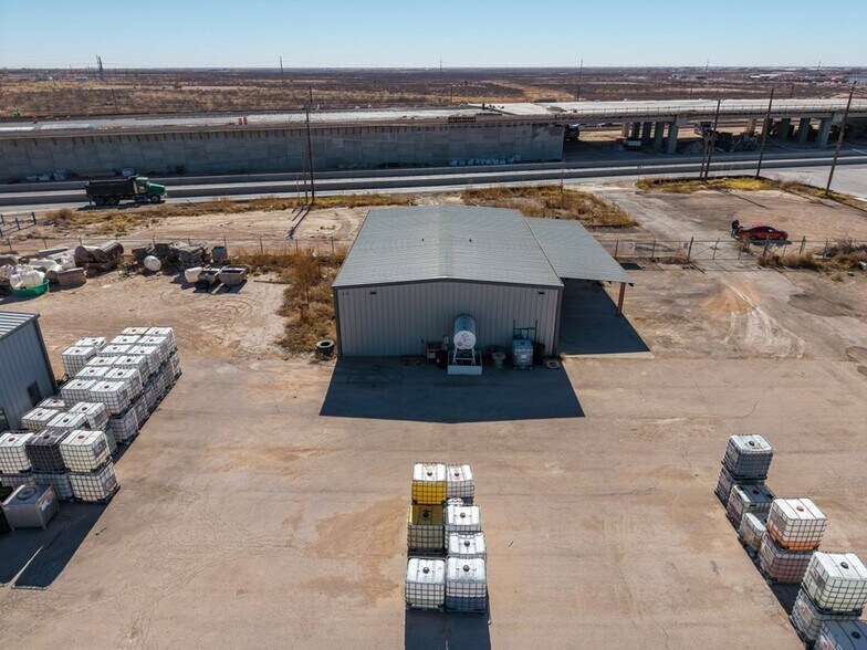 More Photos Of 8316 W I-20, Midland Warehouse For Sale