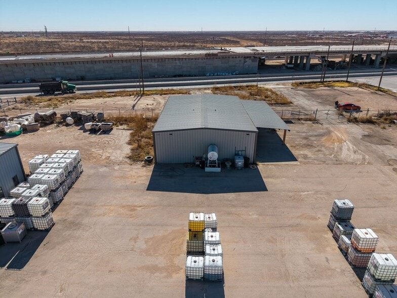 More Photos Of 8316 W I-20, Midland Warehouse For Sale
