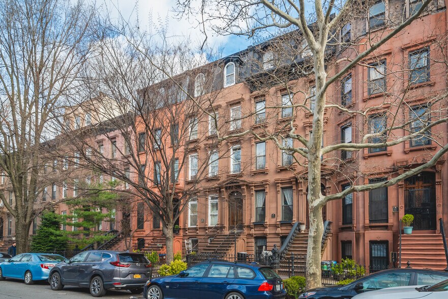 More Photos Of 119 Lefferts Pl, Brooklyn Apartments For Sale