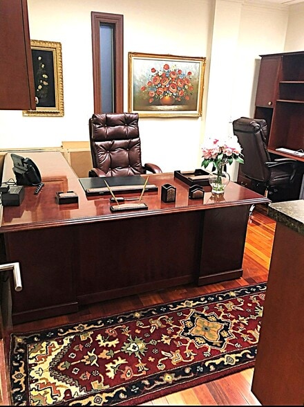 More Photos Of 420 S Dixie Hwy, Coral Gables Loft Creative Space For Sale