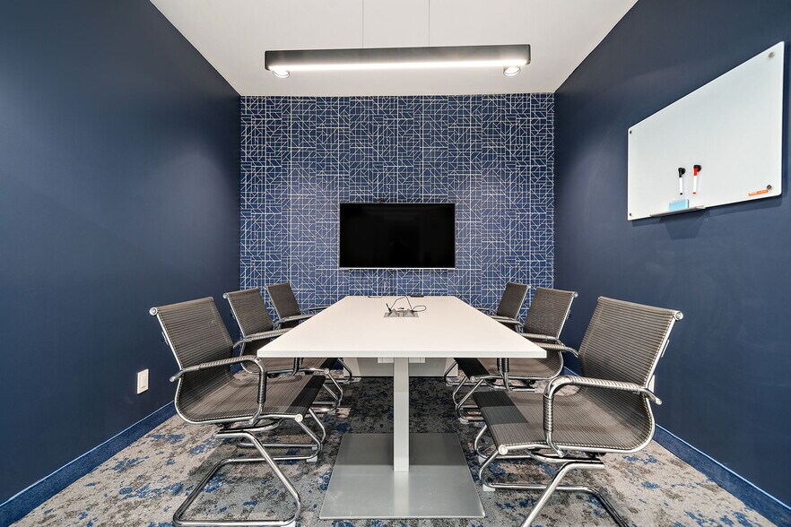 More Photos Of 9900 Boul Cavendish, Montréal Coworking Space