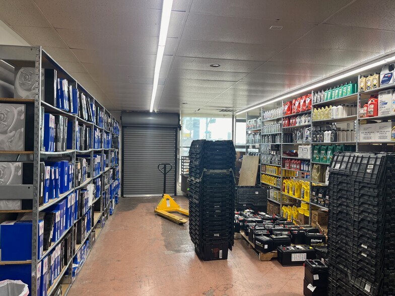 More Photos Of 1603-1607 V St, Merced Freestanding For Sale