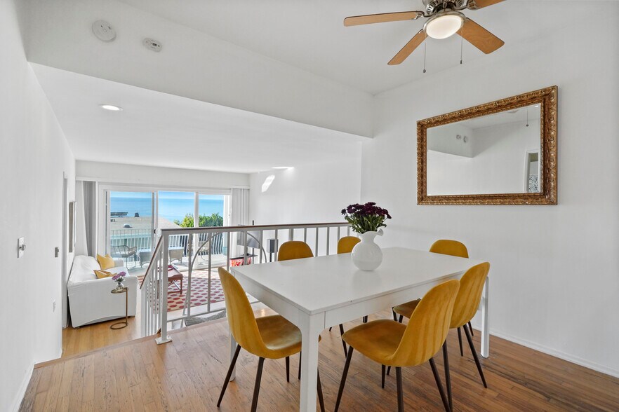 More Photos Of 18103 Coastline Dr, Malibu Apartments For Sale