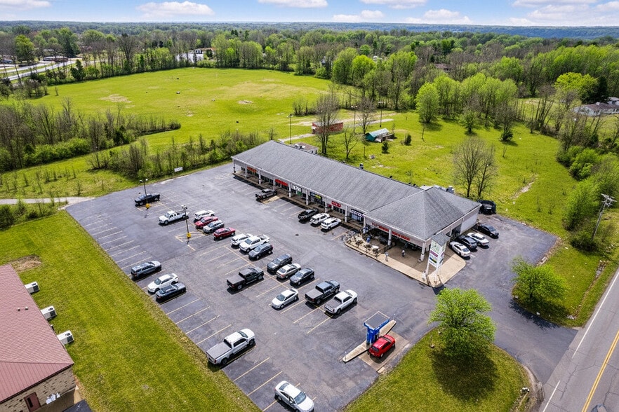 More Photos Of 2235 Bauer Rd, Batavia Unknown For Lease