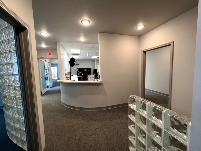 More Photos Of 311 W 9th St, Hopkinsville Medical For Lease