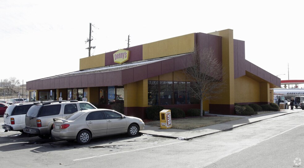 More Photos Of 900 W Alameda Ave, Denver Restaurant For Lease