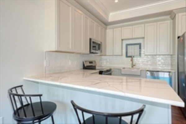 More Photos Of 369 Grant St, Framingham Apartments For Sale