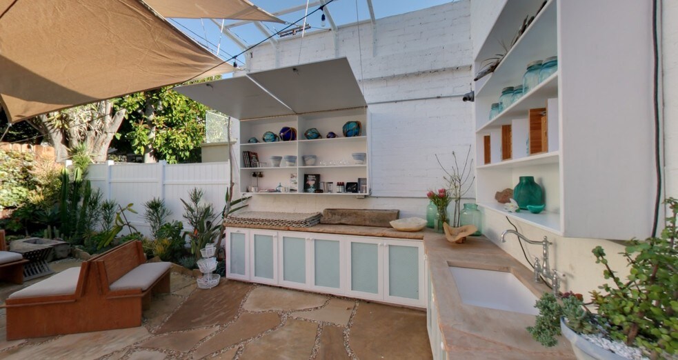 More Photos Of 2923 Main St, Santa Monica Storefront For Lease