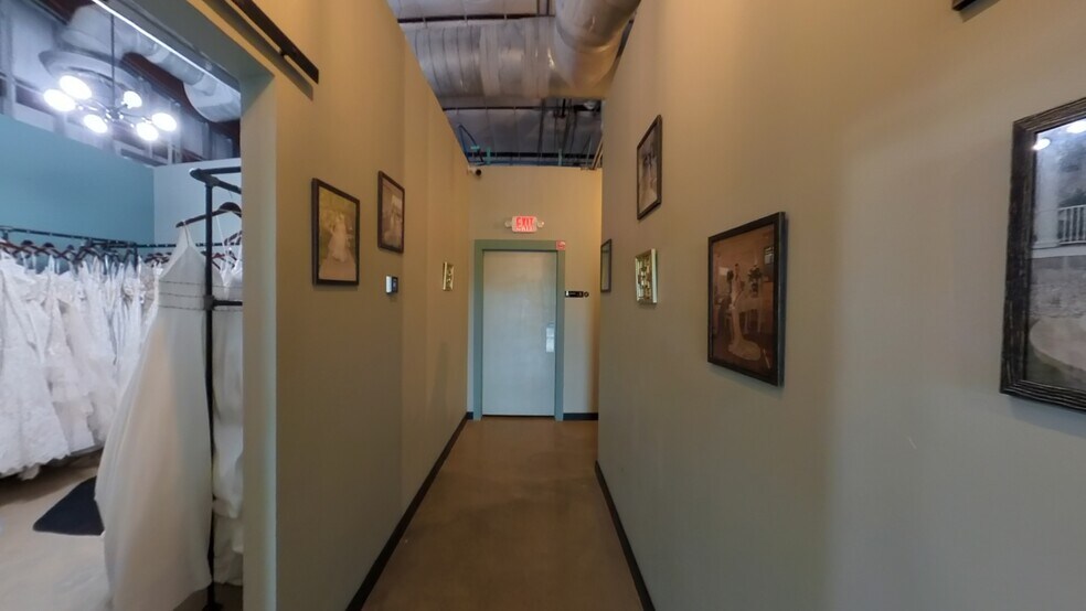 More Photos Of 828 FM 646, League City General Retail For Sale