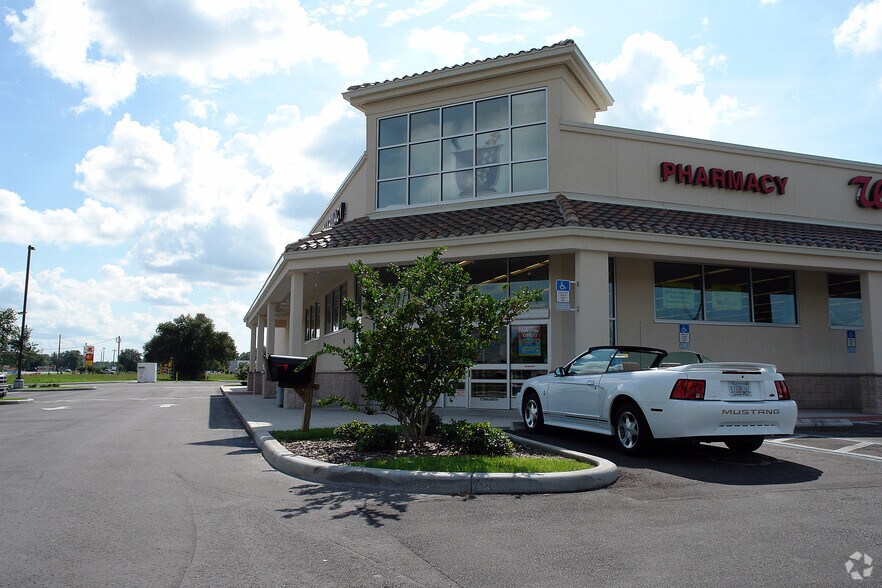 More Photos Of 6015 SW Highway 200, Ocala Drugstore For Sale