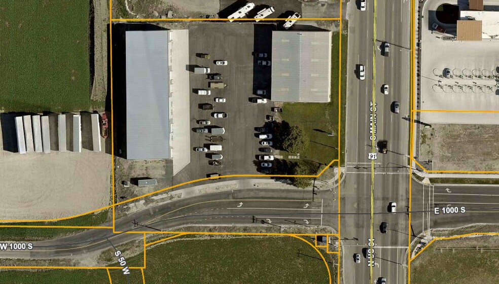 More Photos Of 995 S Main St, Smithfield Industrial For Lease