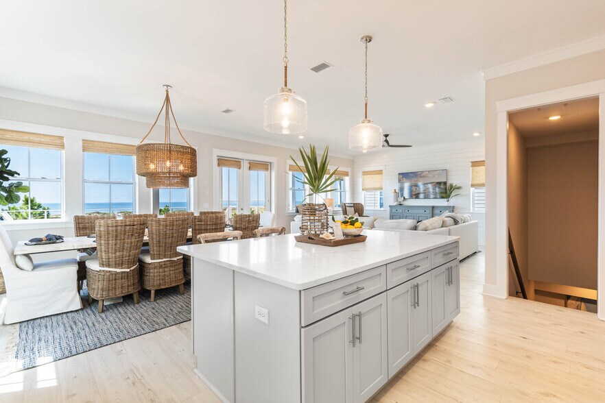 More Photos Of 188 Las Brisas Ln, Port St Joe Specialty For Sale