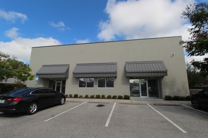 More Photos Of 2023 59th Ter E, Bradenton Warehouse For Lease
