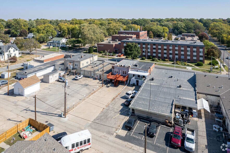 More Photos Of 1523 N Cotner Blvd, Lincoln Storefront Retail Residential For Sale