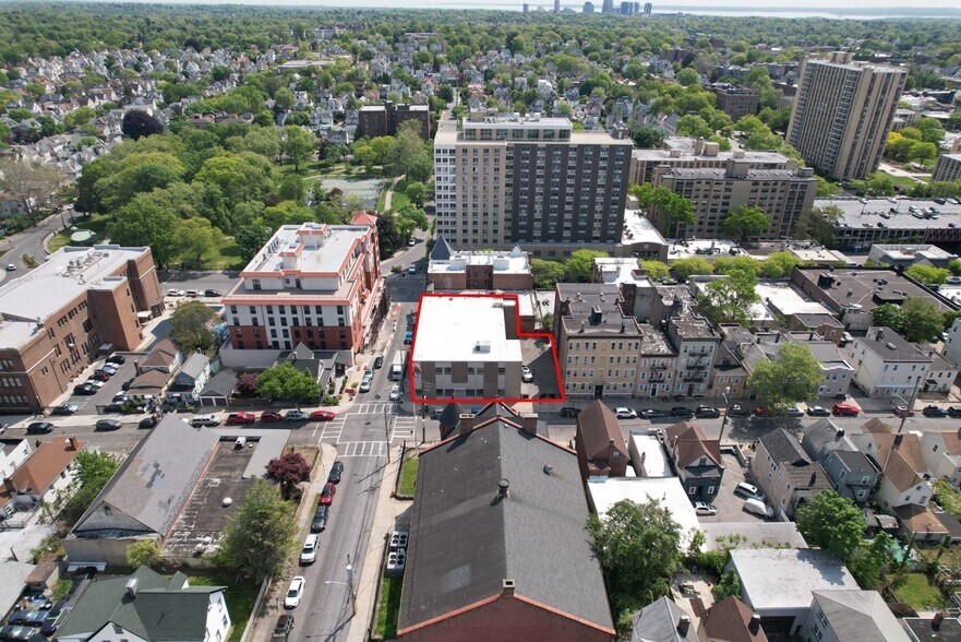 More Photos Of 145 N 5th Ave, Mount Vernon Office For Sale