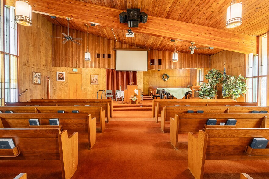 More Photos Of 408 N Garden St, Boise Religious Facility For Sale