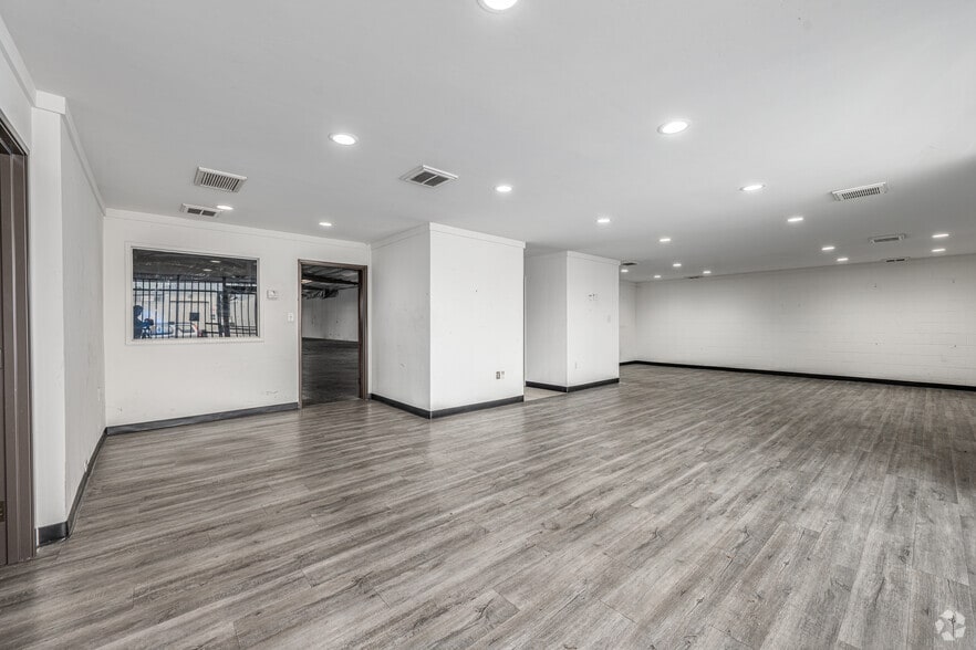 More Photos Of 10338 Rush St, South El Monte Warehouse For Lease