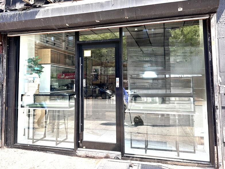 More Photos Of 319 7th Ave, Brooklyn Storefront Retail Residential For Lease