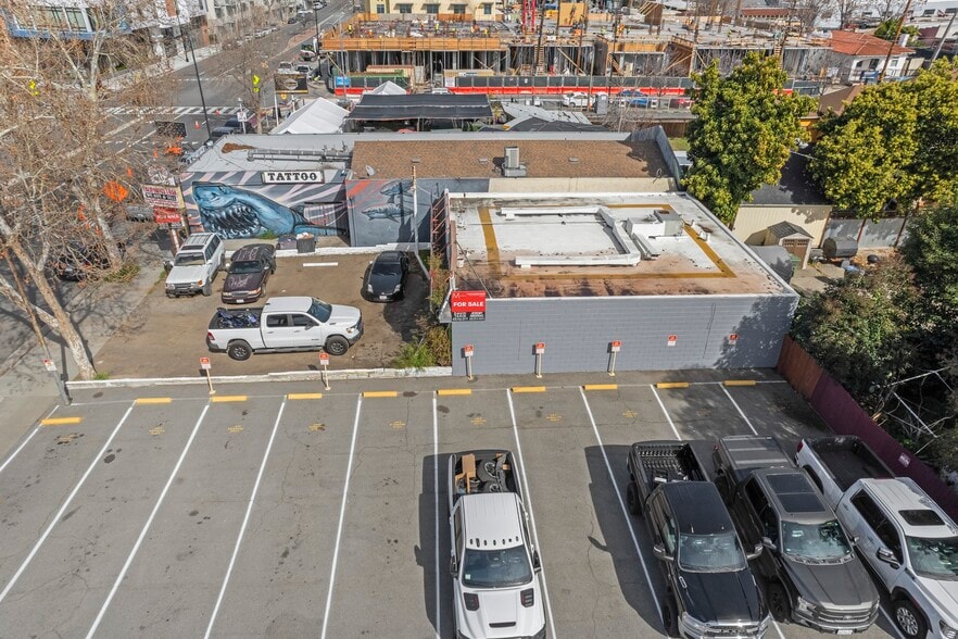 More Photos Of 530 W San Carlos St, San Jose Storefront For Sale