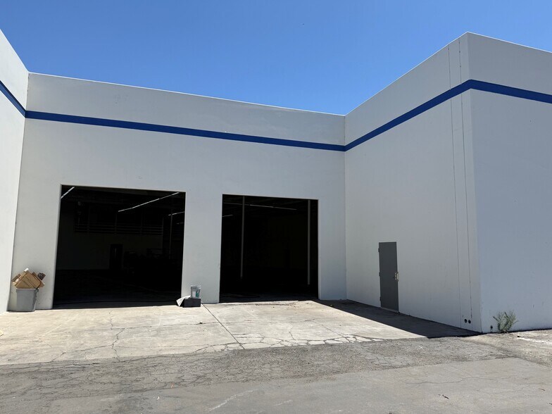 More Photos Of 487 Calle San Pablo, Camarillo Warehouse For Lease