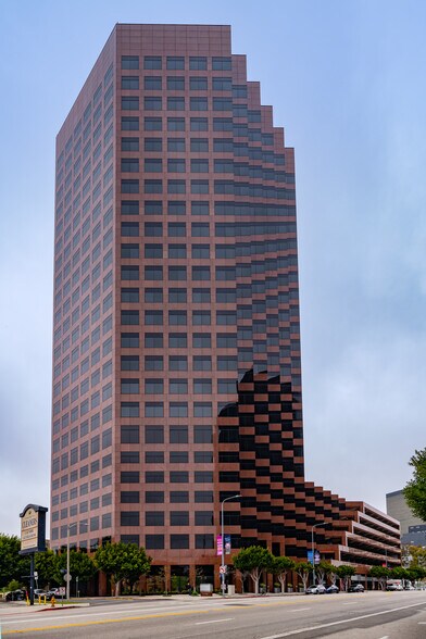More Photos Of 11755 Wilshire Blvd, Los Angeles Office For Lease