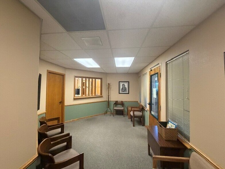 More Photos Of 3257 Professional Dr, Auburn Medical For Sale