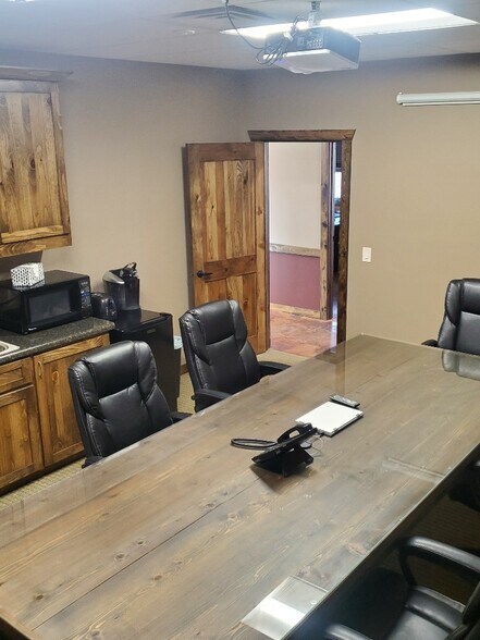 More Photos Of 200 E Industrial Ave, Lyndon Station Coworking Space