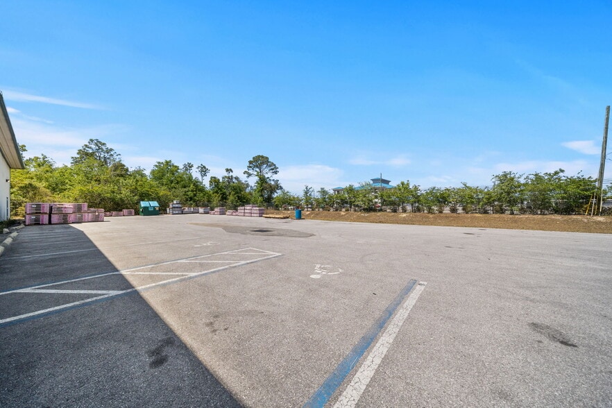 More Photos Of 900 E Baldwin Rd, Panama City Industrial For Sale