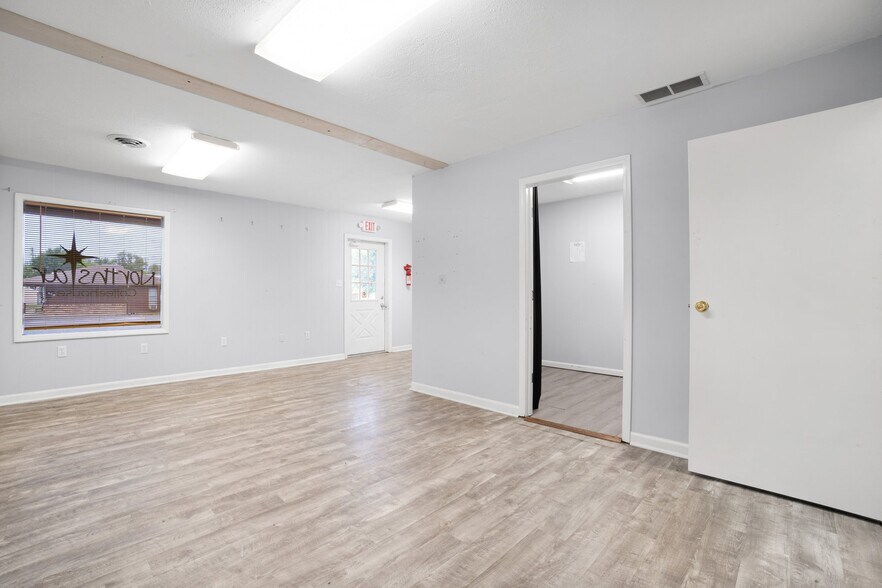 More Photos Of 403 Charles Cook Plz, New Haven Office For Sale